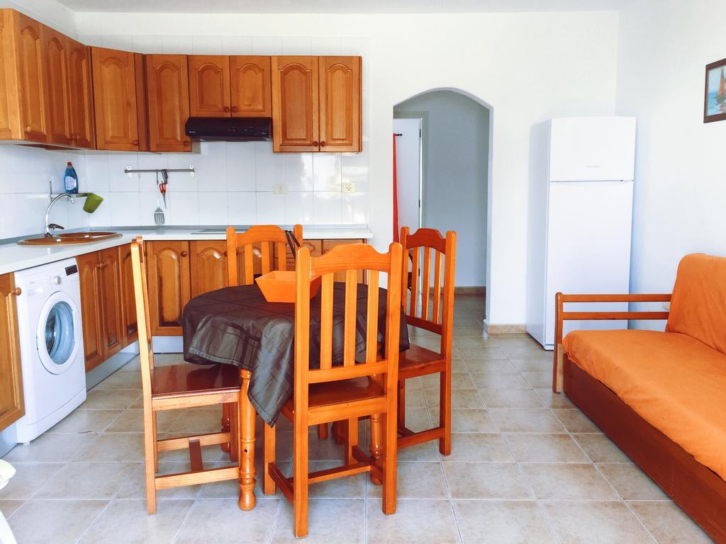 АПАРТАМЕНТЫ JUANITA BEACH | CALETA DE FAMARA, ИСПАНИЯ | ГОРЯЩИЕ ПРЕДЛОЖЕНИЯ  ОТ 96€